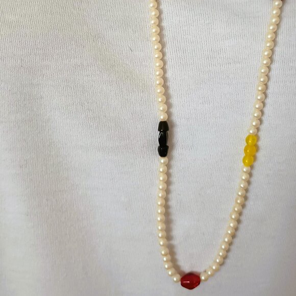 Laguna for Tempo Vtg Bead Necklace 34" Long Pearl & Multicolor Glass Beads - Picture 4 of 12